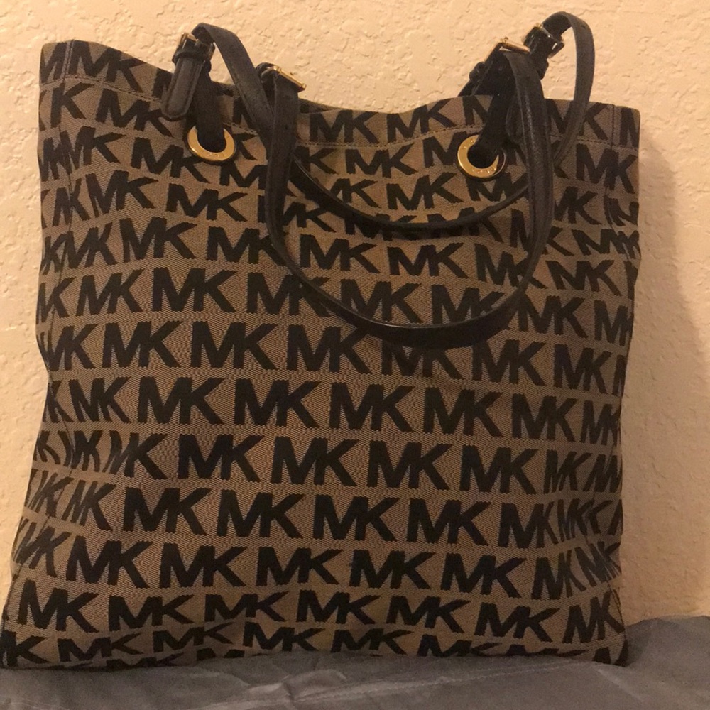 Micheal Kors canvas logo tote bag